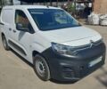 Білий Сітроен Берлінго, об'ємом двигуна 0 л та пробігом 140 тис. км за 13000 $, фото 2 на Automoto.ua