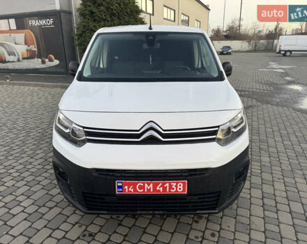 Белый Ситроен Берлинго, объемом двигателя 1.5 л и пробегом 132 тыс. км за 14850 $, фото 1 на Automoto.ua
