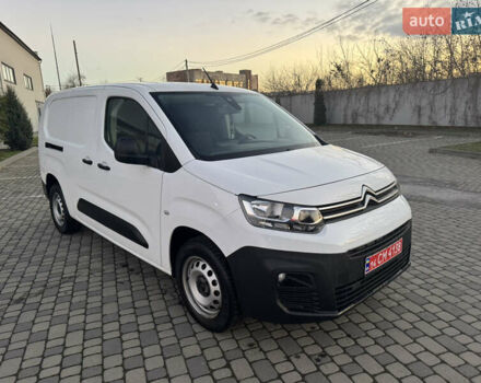Белый Ситроен Берлинго, объемом двигателя 1.5 л и пробегом 132 тыс. км за 14850 $, фото 2 на Automoto.ua