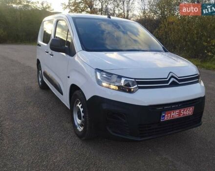 Белый Ситроен Берлинго, объемом двигателя 0 л и пробегом 35 тыс. км за 15000 $, фото 7 на Automoto.ua