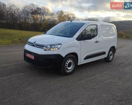 Белый Ситроен Берлинго, объемом двигателя 0 л и пробегом 35 тыс. км за 15000 $, фото 9 на Automoto.ua