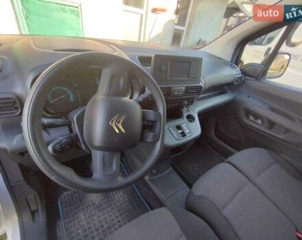 Белый Ситроен Берлинго, объемом двигателя 0 л и пробегом 35 тыс. км за 15000 $, фото 10 на Automoto.ua