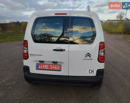 Белый Ситроен Берлинго, объемом двигателя 0 л и пробегом 35 тыс. км за 15000 $, фото 3 на Automoto.ua
