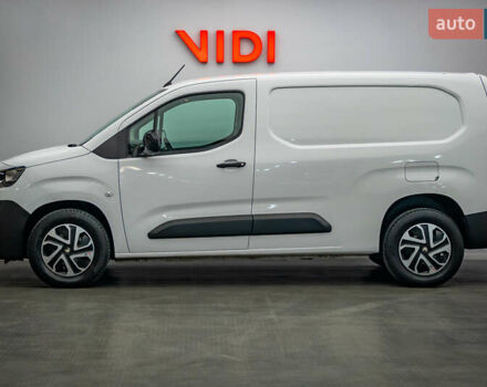 Білий Сітроен Берлінго, об'ємом двигуна 1.5 л та пробігом 71 тис. км за 17556 $, фото 2 на Automoto.ua