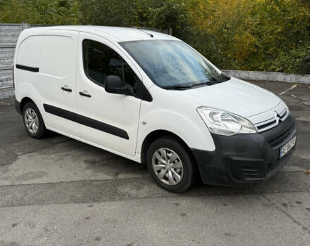 Белый Ситроен Берлинго, объемом двигателя 1.56 л и пробегом 112 тыс. км за 9000 $, фото 1 на Automoto.ua