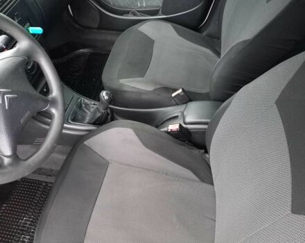 Белый Ситроен Берлинго, объемом двигателя 1.4 л и пробегом 250 тыс. км за 3200 $, фото 1 на Automoto.ua