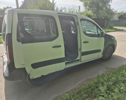 Ситроен Берлинго 2013 в Борисполе на Automoto.ua Белый Ситроен Берлинго, объемом двигателя 1.6 л и пробегом 230 тыс. км за 2500 $, фото 5 на Automoto.ua