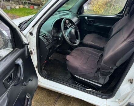 Белый Ситроен Берлинго, объемом двигателя 1.9 л и пробегом 330 тыс. км за 1450 $, фото 6 на Automoto.ua