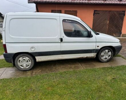 Белый Ситроен Берлинго, объемом двигателя 1.9 л и пробегом 330 тыс. км за 1450 $, фото 2 на Automoto.ua