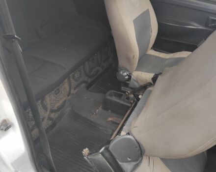 Белый Ситроен Берлинго, объемом двигателя 1.9 л и пробегом 250 тыс. км за 1380 $, фото 7 на Automoto.ua