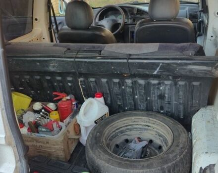 Белый Ситроен Берлинго, объемом двигателя 1.9 л и пробегом 305 тыс. км за 1500 $, фото 2 на Automoto.ua