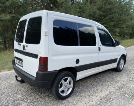 Белый Ситроен Берлинго, объемом двигателя 1.9 л и пробегом 275 тыс. км за 2950 $, фото 1 на Automoto.ua