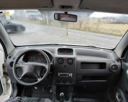 Белый Ситроен Берлинго, объемом двигателя 1.9 л и пробегом 286 тыс. км за 2300 $, фото 12 на Automoto.ua