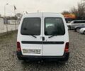 Білий Сітроен Берлінго, об'ємом двигуна 2 л та пробігом 300 тис. км за 3850 $, фото 4 на Automoto.ua