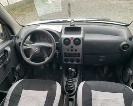 Білий Сітроен Берлінго, об'ємом двигуна 2 л та пробігом 300 тис. км за 3850 $, фото 5 на Automoto.ua