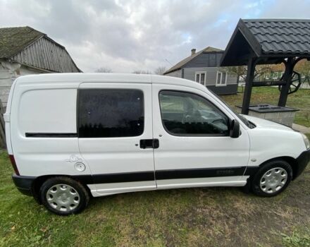 Білий Сітроен Берлінго, об'ємом двигуна 2 л та пробігом 315 тис. км за 3250 $, фото 7 на Automoto.ua