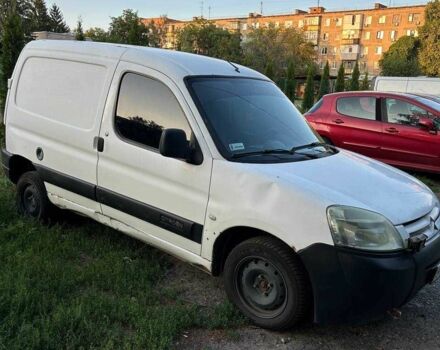 Белый Ситроен Берлинго, объемом двигателя 1.9 л и пробегом 500 тыс. км за 2300 $, фото 2 на Automoto.ua