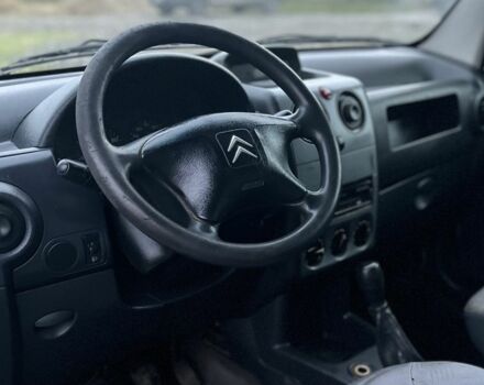 Белый Ситроен Берлинго, объемом двигателя 1.6 л и пробегом 280 тыс. км за 2800 $, фото 6 на Automoto.ua