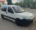Сітроен Берлінго 2006 у Кривому Розі на Automoto.ua Білий Сітроен Берлінго, об'ємом двигуна 1.9 л та пробігом 229 тис. км за 3300 $, фото 1 на Automoto.ua
