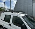 Білий Сітроен Берлінго, об'ємом двигуна 1.6 л та пробігом 320 тис. км за 1850 $, фото 7 на Automoto.ua