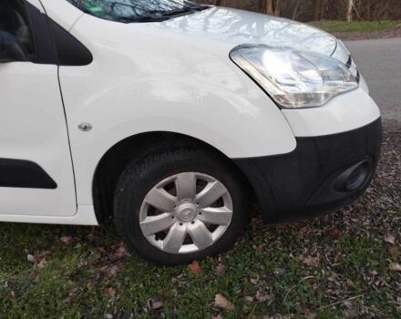 Білий Сітроен Берлінго, об'ємом двигуна 1.6 л та пробігом 313 тис. км за 5900 $, фото 2 на Automoto.ua