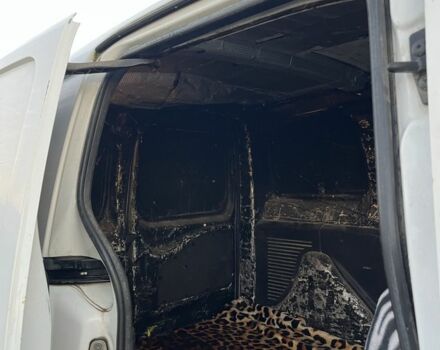 Білий Сітроен Берлінго, об'ємом двигуна 1.6 л та пробігом 300 тис. км за 3999 $, фото 13 на Automoto.ua