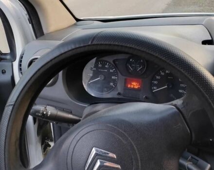 Білий Сітроен Берлінго, об'ємом двигуна 1.6 л та пробігом 313 тис. км за 5900 $, фото 20 на Automoto.ua