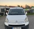 Білий Сітроен Берлінго, об'ємом двигуна 1.6 л та пробігом 300 тис. км за 3999 $, фото 1 на Automoto.ua
