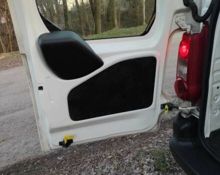 Білий Сітроен Берлінго, об'ємом двигуна 1.6 л та пробігом 313 тис. км за 5900 $, фото 7 на Automoto.ua