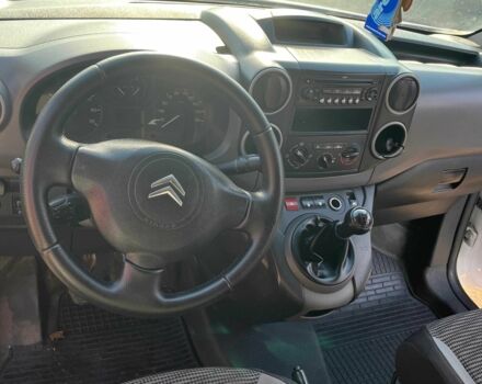 Белый Ситроен Берлинго, объемом двигателя 1.6 л и пробегом 285 тыс. км за 5900 $, фото 9 на Automoto.ua