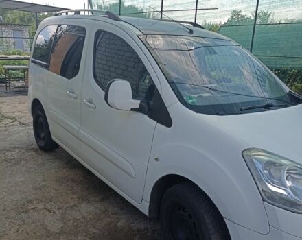 Белый Ситроен Берлинго, объемом двигателя 0 л и пробегом 260 тыс. км за 7100 $, фото 2 на Automoto.ua