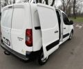Белый Ситроен Берлинго, объемом двигателя 1.6 л и пробегом 303 тыс. км за 2499 $, фото 12 на Automoto.ua