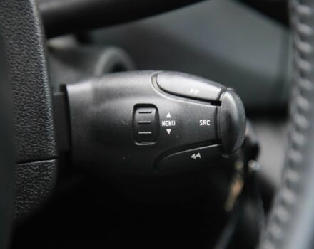 Білий Сітроен Берлінго, об'ємом двигуна 1.6 л та пробігом 239 тис. км за 6700 $, фото 19 на Automoto.ua