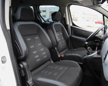 Білий Сітроен Берлінго, об'ємом двигуна 1.6 л та пробігом 239 тис. км за 6700 $, фото 9 на Automoto.ua