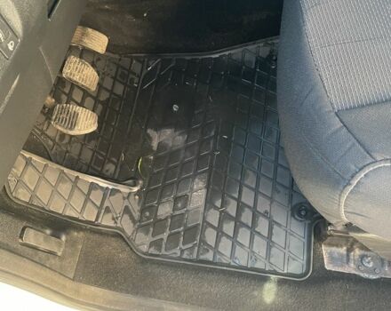 Белый Ситроен Берлинго, объемом двигателя 1.6 л и пробегом 298 тыс. км за 7100 $, фото 14 на Automoto.ua