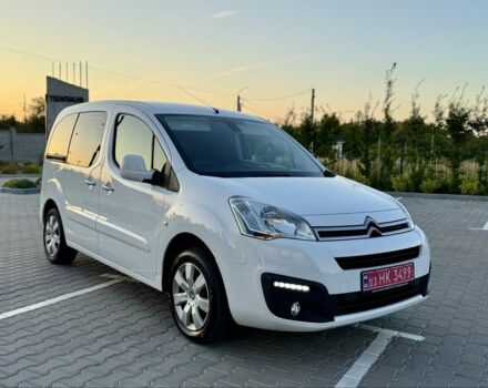 Белый Ситроен Берлинго, объемом двигателя 1.6 л и пробегом 190 тыс. км за 9400 $, фото 4 на Automoto.ua