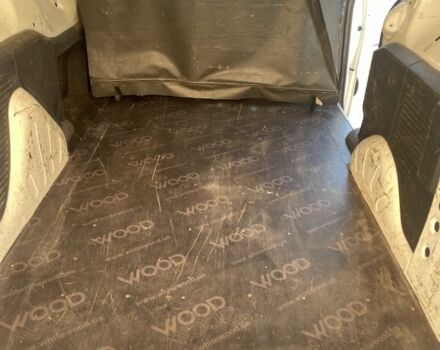 Белый Ситроен Берлинго, объемом двигателя 1.6 л и пробегом 298 тыс. км за 7100 $, фото 9 на Automoto.ua