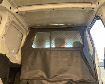 Белый Ситроен Берлинго, объемом двигателя 1.6 л и пробегом 298 тыс. км за 7100 $, фото 12 на Automoto.ua