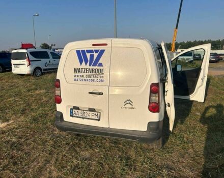 Белый Ситроен Берлинго, объемом двигателя 1.6 л и пробегом 223 тыс. км за 8200 $, фото 1 на Automoto.ua