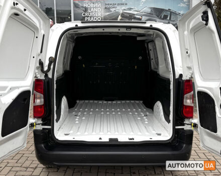 Белый Ситроен Берлинго, объемом двигателя 1.6 л и пробегом 157 тыс. км за 16797 $, фото 8 на Automoto.ua