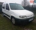 Белый Ситроен Берлинго, объемом двигателя 1.91 л и пробегом 350 тыс. км за 2000 $, фото 6 на Automoto.ua