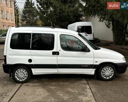Белый Ситроен Берлинго, объемом двигателя 1.87 л и пробегом 301 тыс. км за 2250 $, фото 4 на Automoto.ua