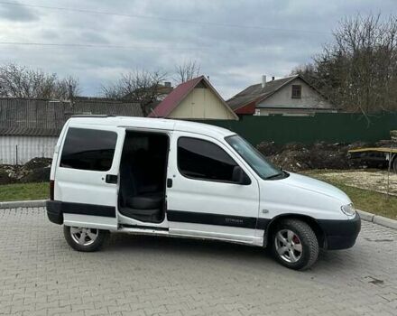 Белый Ситроен Берлинго, объемом двигателя 1.9 л и пробегом 250 тыс. км за 1999 $, фото 19 на Automoto.ua