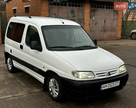 Белый Ситроен Берлинго, объемом двигателя 1.87 л и пробегом 301 тыс. км за 2250 $, фото 2 на Automoto.ua