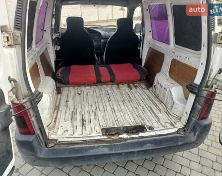 Білий Сітроен Берлінго, об'ємом двигуна 1.9 л та пробігом 290 тис. км за 1550 $, фото 2 на Automoto.ua