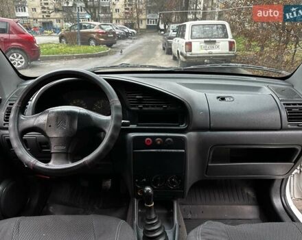 Белый Ситроен Берлинго, объемом двигателя 1.87 л и пробегом 301 тыс. км за 2250 $, фото 15 на Automoto.ua