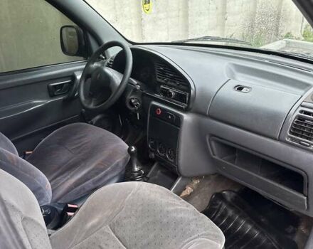 Белый Ситроен Берлинго, объемом двигателя 1.9 л и пробегом 250 тыс. км за 1999 $, фото 30 на Automoto.ua