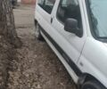 Белый Ситроен Берлинго, объемом двигателя 1.9 л и пробегом 320 тыс. км за 2100 $, фото 5 на Automoto.ua