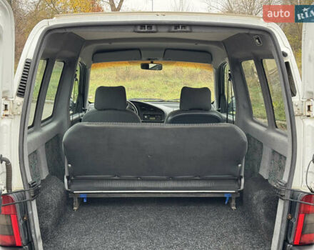 Белый Ситроен Берлинго, объемом двигателя 1.9 л и пробегом 185 тыс. км за 2699 $, фото 8 на Automoto.ua