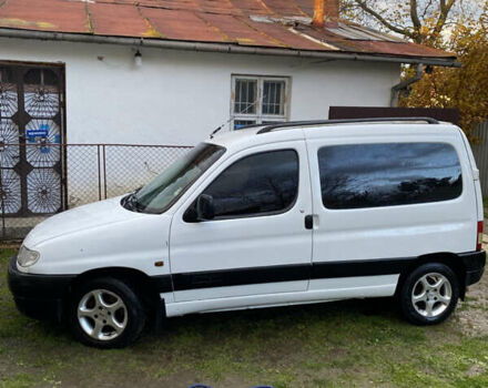 Сітроен Берлінго 2001 у Стрые на Automoto.ua Білий Сітроен Берлінго, об'ємом двигуна 1.91 л та пробігом 500 тис. км за 2000 $, фото 1 на Automoto.ua